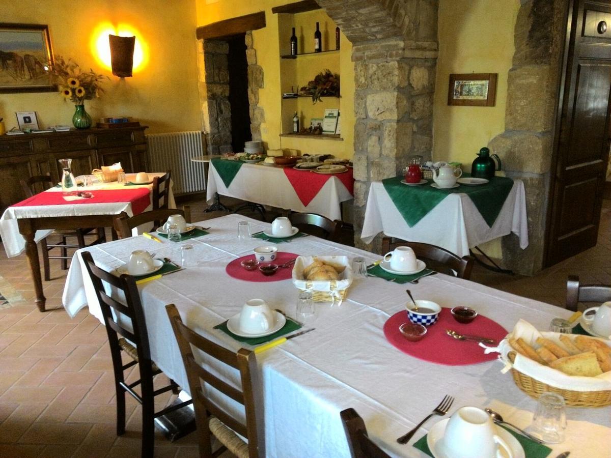 Agriturismo Casa Fibbianello Semproniano Buitenkant foto
